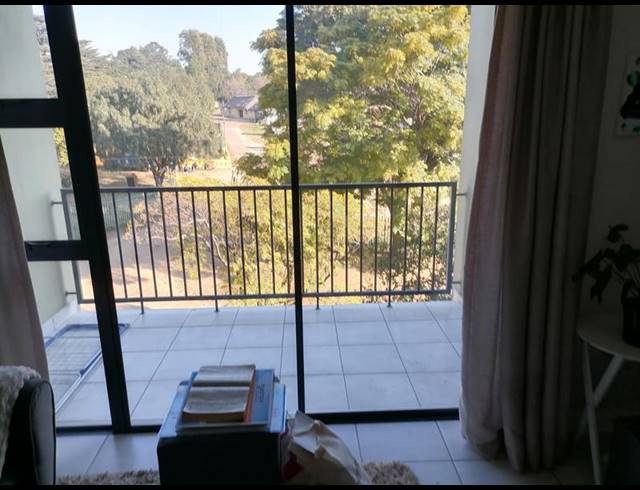 1 BEDROOM PROPERTY TO RENT IN LINBRO PARK